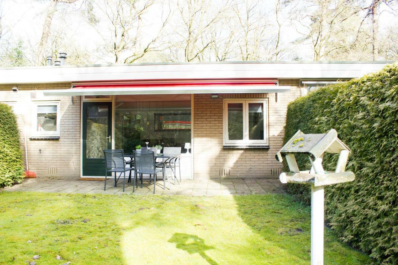 Knusse 5 Persoons Bungalow Hartje Veluwe Otterlo Extérieur photo