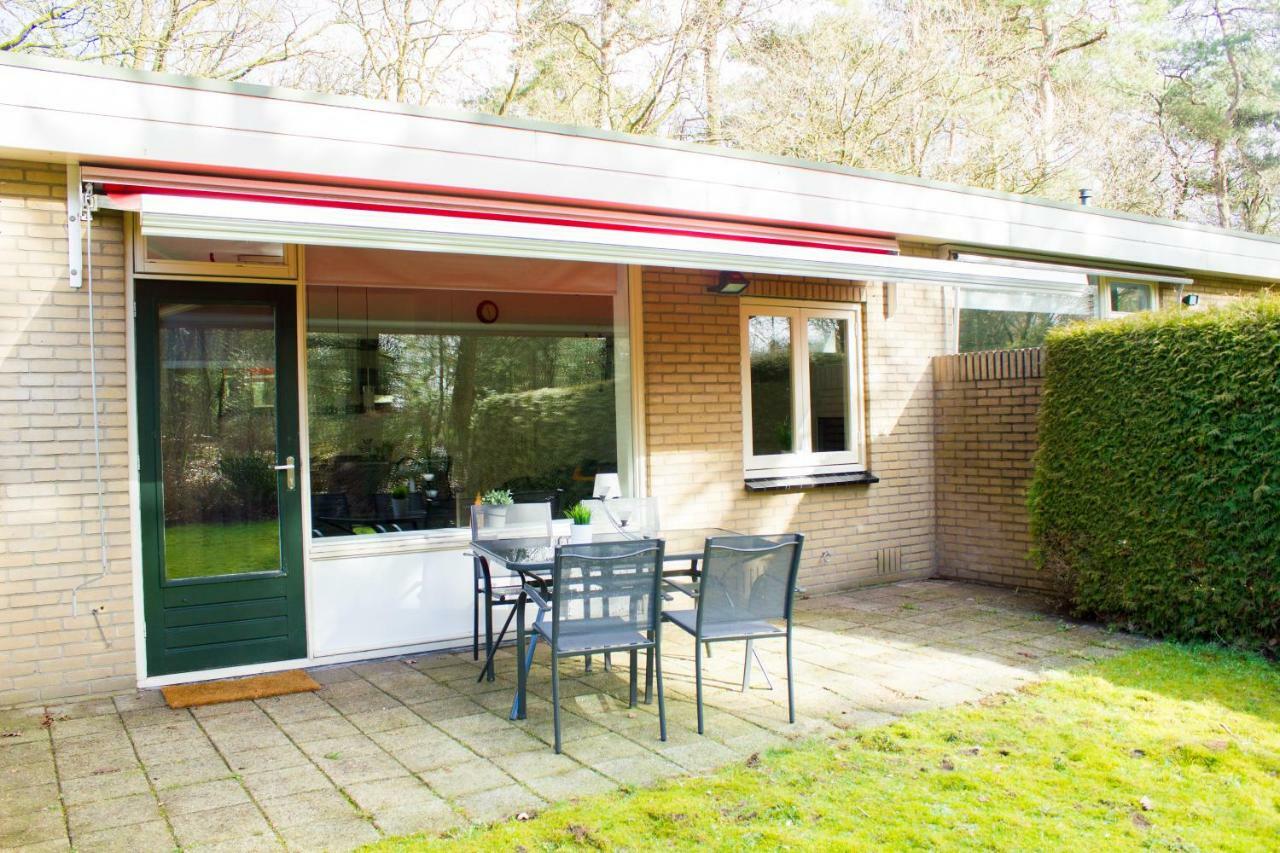Knusse 5 Persoons Bungalow Hartje Veluwe Otterlo Extérieur photo